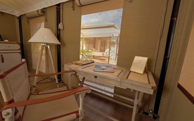 Amarena Canvas Beach Hotel