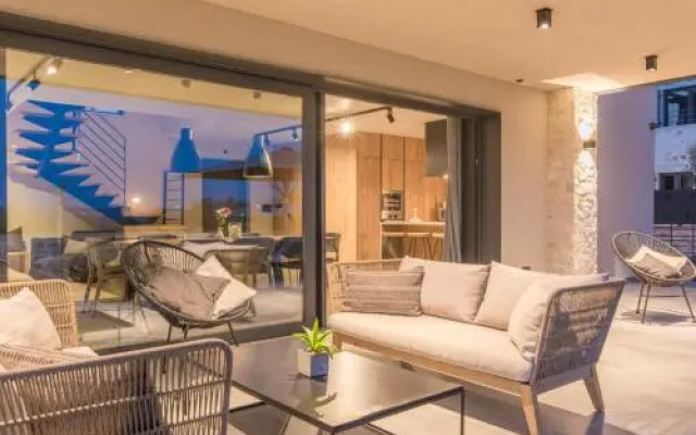 Exclusive Living Villas