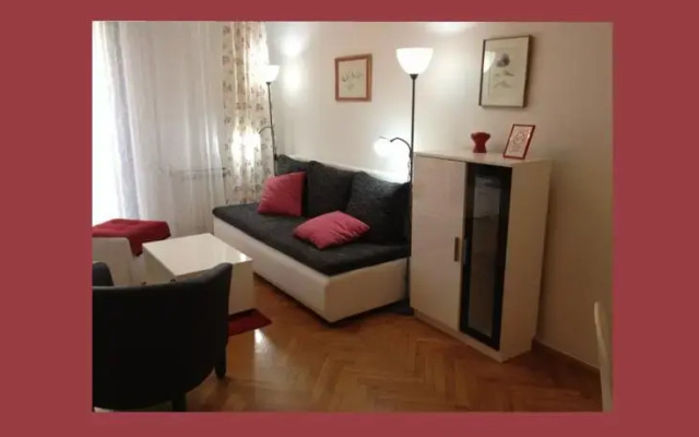Apartment Lakatos