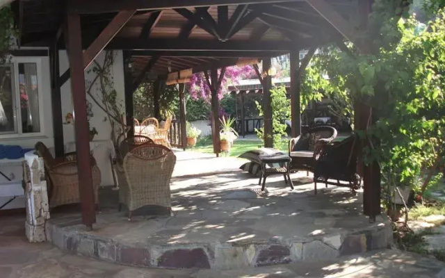 Begonvil Suites Hotel