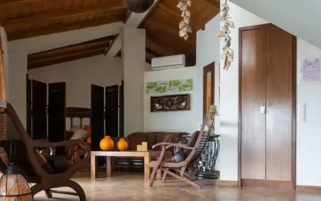 Poikilma Alonissos Villas Villa Petra 105m2