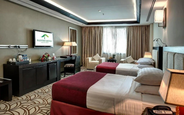 Pavilion Palace Hotel