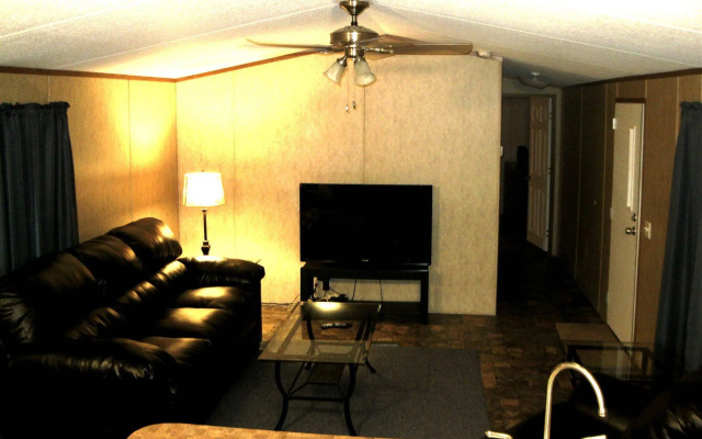 Eagle Ford Lodging