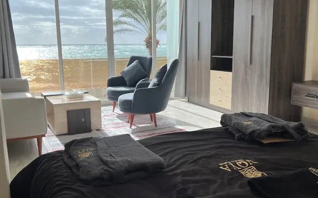 Voya Hotel and Suites