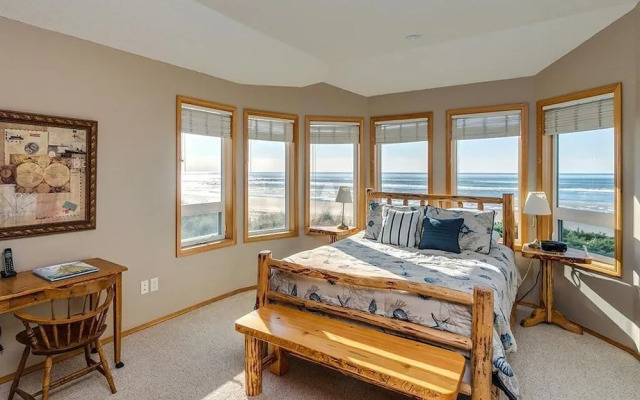 Surfside Getaway