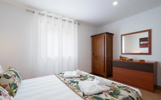 Casa da Petisqueira 88, Paredes - O Porto