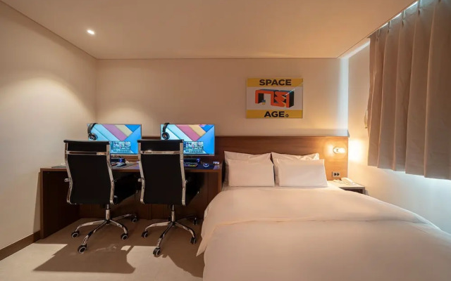 Time Terminal Hotel Daejeon 1st by Anook
