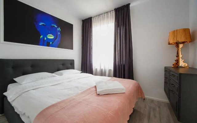 No. 11 - The Penthouse in City Center