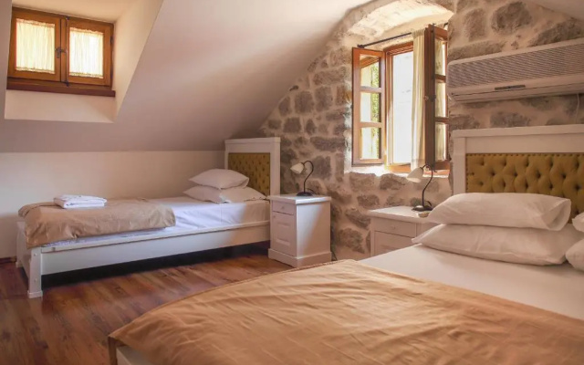 Hotel and Restaurant CONTE