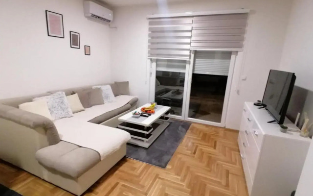 MM Vera Apartments