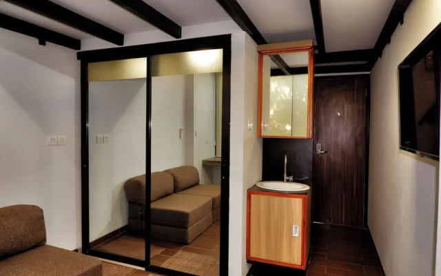 Guest House 555 NKI