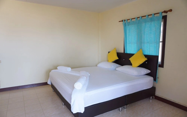 Yaravee Beach and Resort