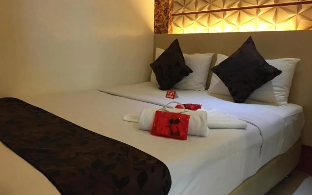 OYO 318 Simms Boutique Hotel