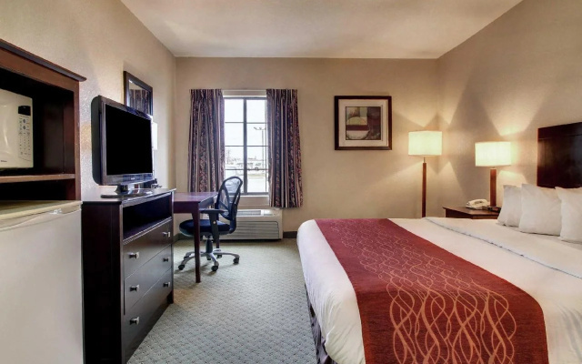 Columbia Inn & Suites