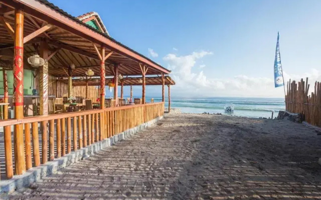 Road Beach Premier