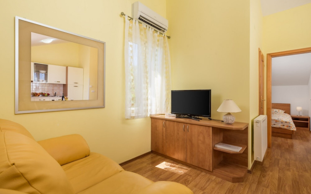 Pool Suite Glavotok at Krk Island