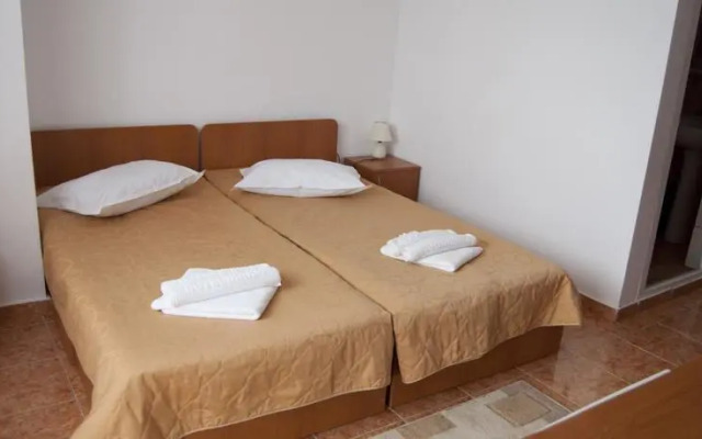 Hotel Sirius
