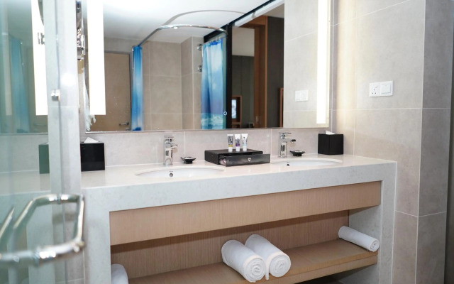 Mercure Kuala Lumpur Shaw Parade