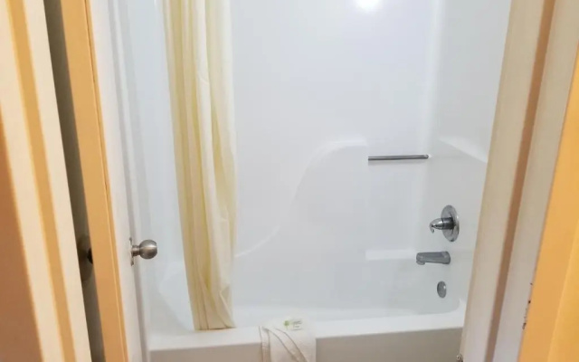 American Inn Chesapeake – Portsmouth