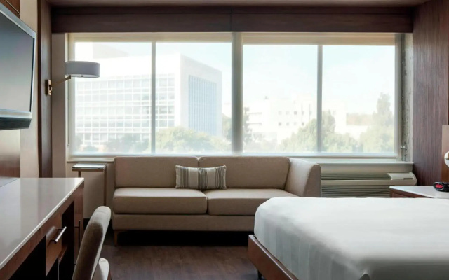 Fullerton Marriott at California State University