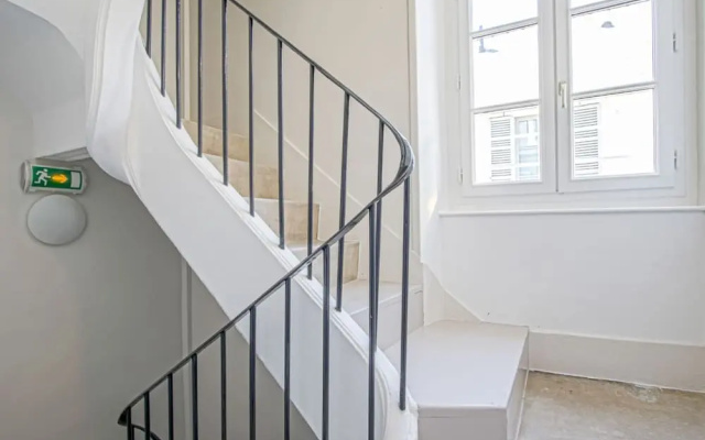 Large Comfortable Apartment in Bayeux