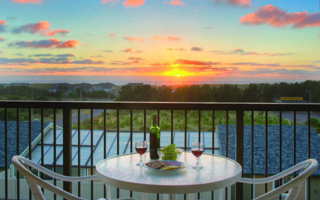 WorldMark Surfside Inn