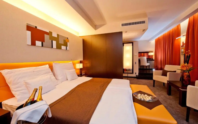 Abacus Business & Wellness Hotel