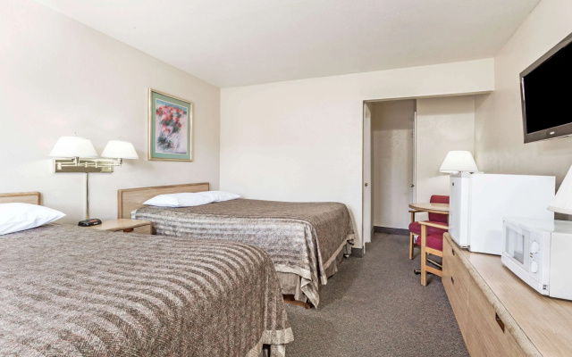 Travelodge by Wyndham La Grande