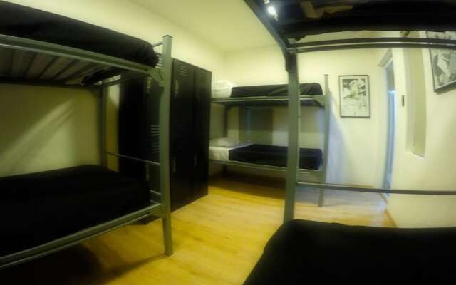 Отель CDMX Hostel Art Gallery Мексика, Мехико - отзывы, цены и фото номеров - забронировать отель CDMX Hostel Art Gallery онлайн комната для гостей
