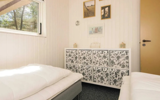 6 Person Holiday Home in Hadsund