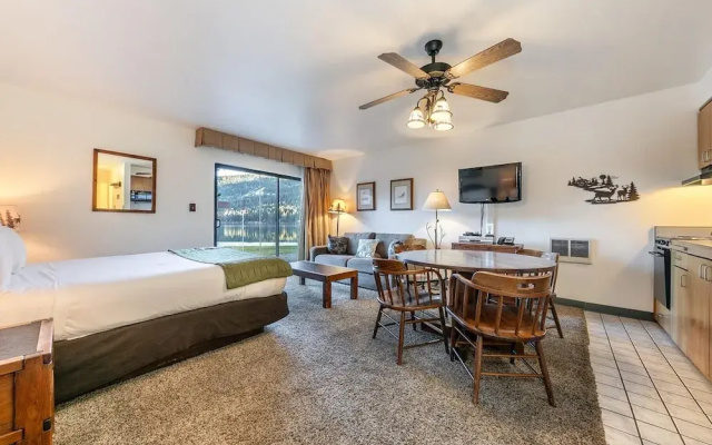 144 Bldg C 1 Bedroom Condo