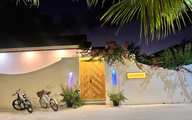 Handhuvaru Maldives