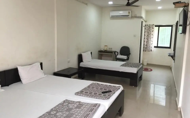 V.R.P. Guest House