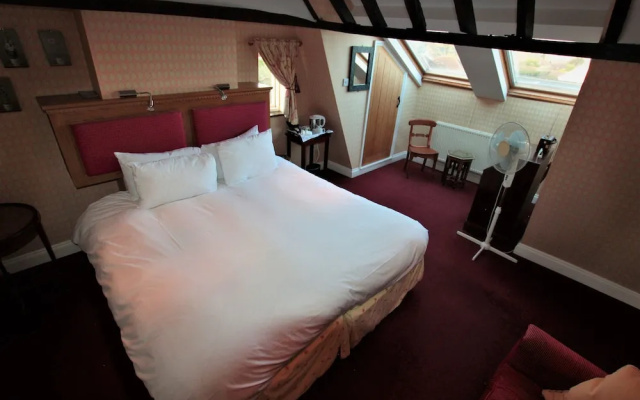 hotelImage