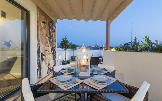 Chezmoihomes Plaza Nueva Premium