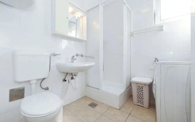 Apartment Emina