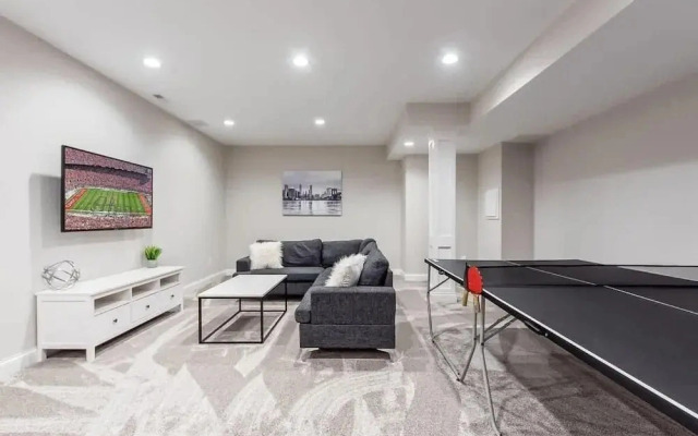 Luxury Modern Harrison West Townhome