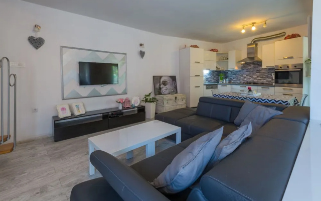 Apartments Kalla