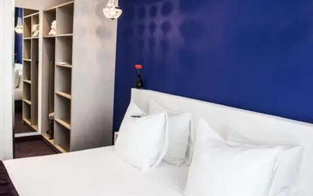 Westcord Art Hotel Amsterdam 3*** & Westcord Art Hotel Amsterdam 4****