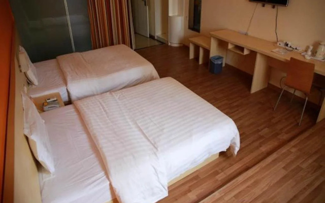 7 Days Hotel Zhuhai Gongbei Port Pedestrian Street