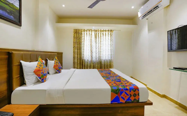 Fabhotel Prime Hangout