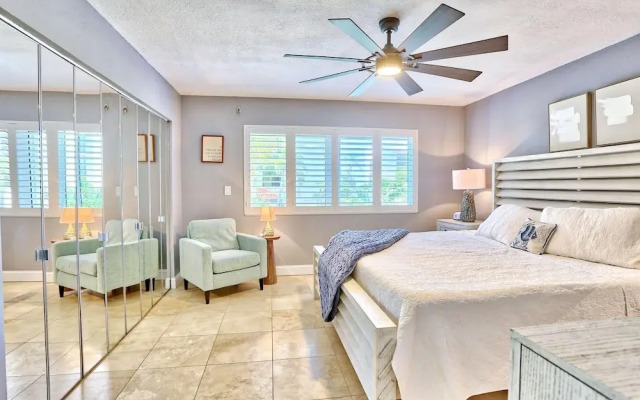 Land's End 4-206 Bay Front - Premier