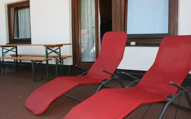 Mos Apartments