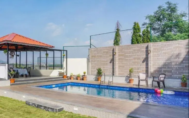 7BHK VILLA with Wonderful View and Good Food