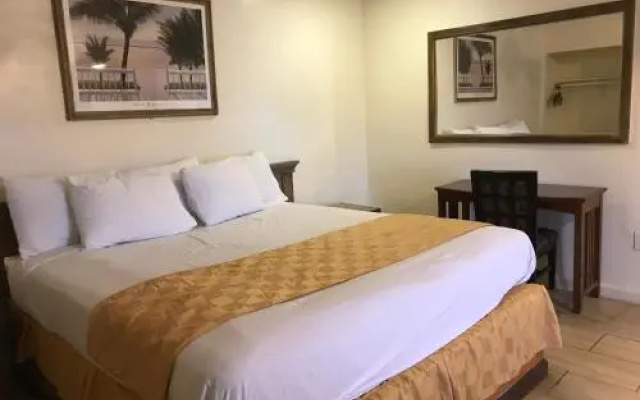 777 Motor Inn