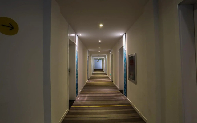 7 Days Inn Ulanqab Tsining Railway Station