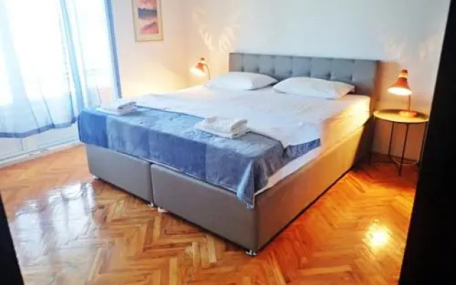 Apartment Ika