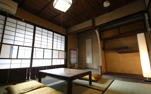 Hostel Haruya Book