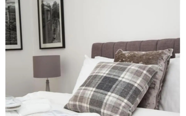 Tailored Stays - Marque Grande Apartment