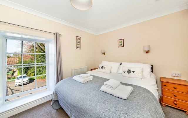 Apartment in Thirsk With Spa & Scenic Views